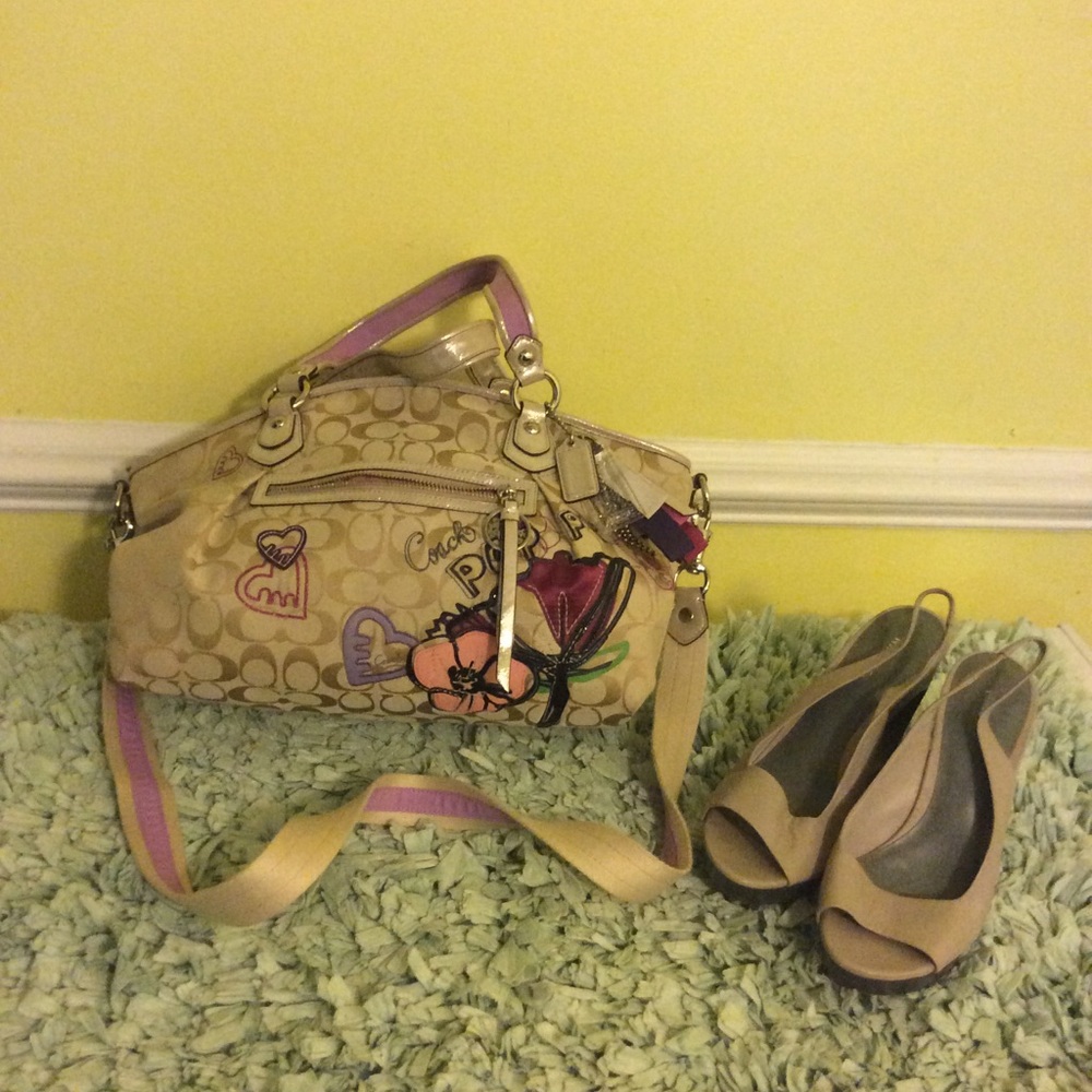 Coach authentic handbag